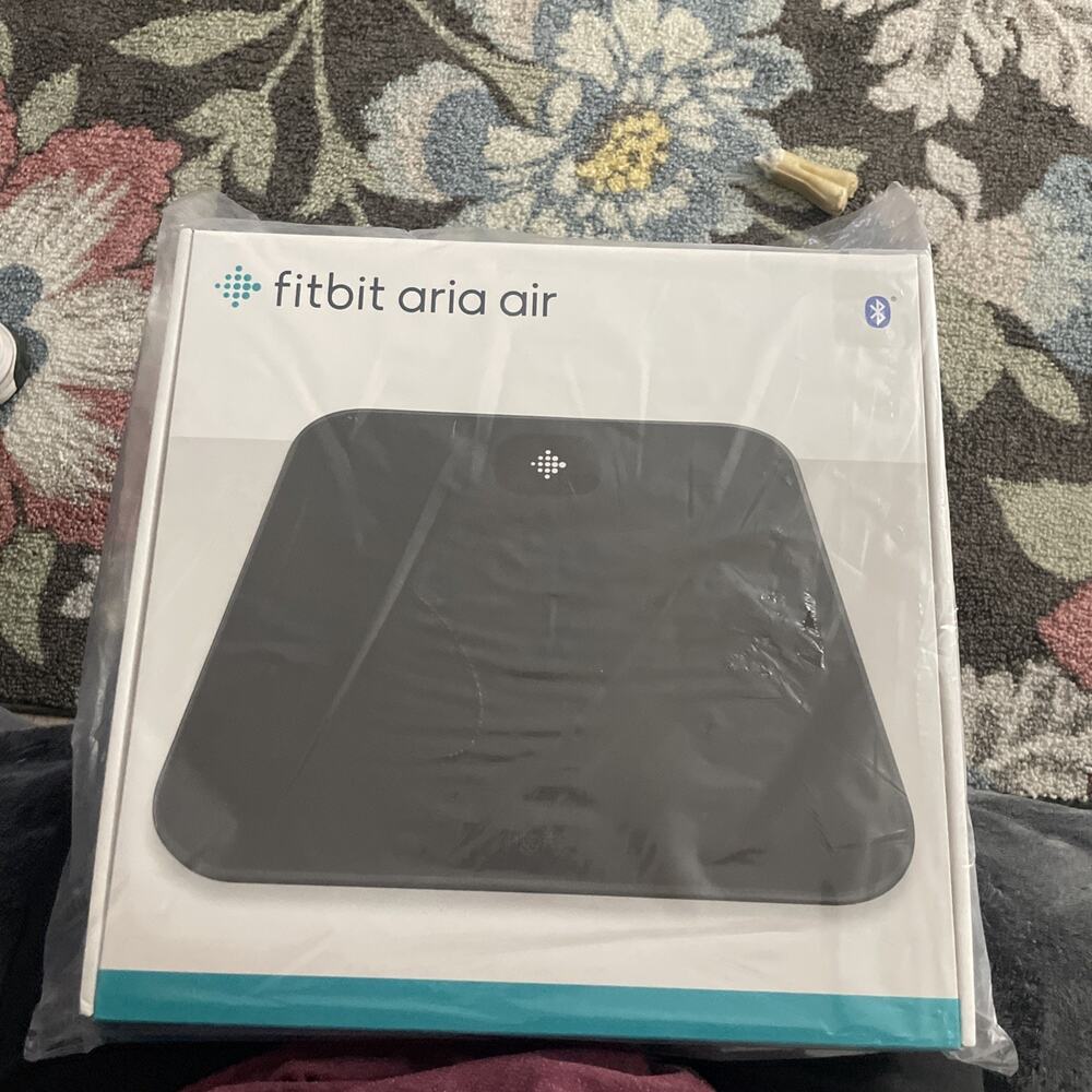 Fitbit Aria Air Smart Scale Bluetooth Digital Model FB203BK, Black